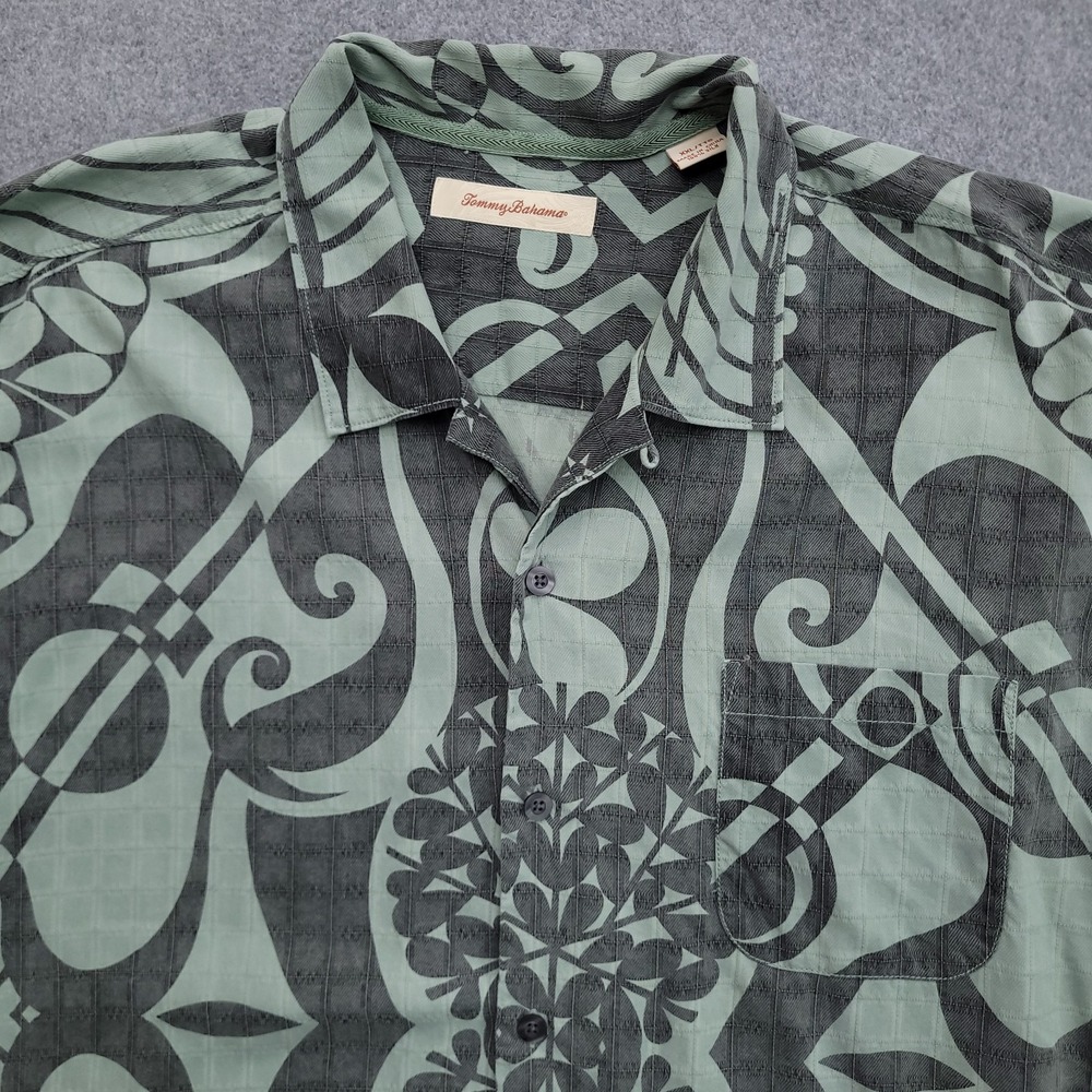 Tommy Bahama Shirt Men 2XL Blue Gray 100% Silk Geometric Hawaiian Camp Button Up